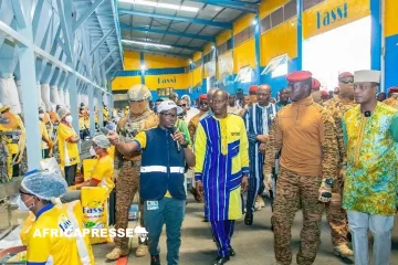 Burkina Faso : Un pas vers l’autosuffisance avec l’inauguration d’un complexe de détergents par le Président Traoré