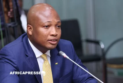 Ghana : “L’argent des guerres pourrait transformer l’Afrique”, selon le ministre des Affaires étrangères