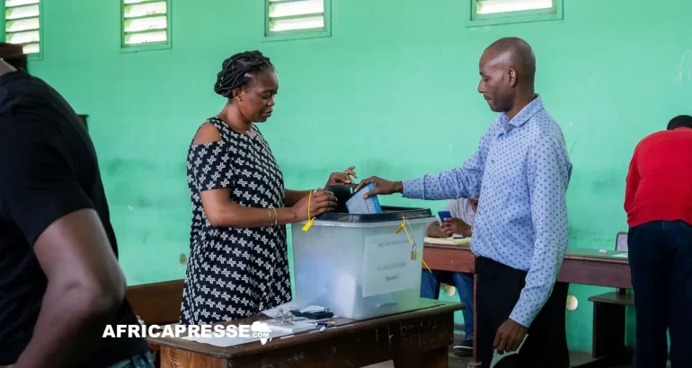 Un bureau de vote de Libreville au Gabon