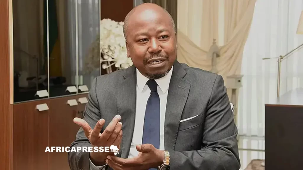 Alain-Claude Bilie-by Nzé