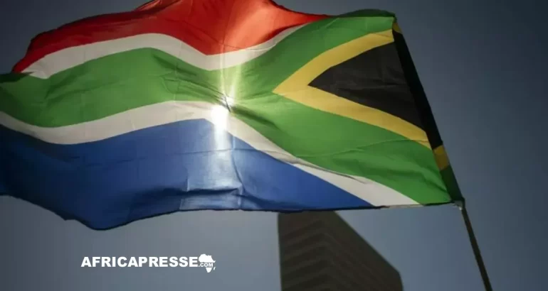 Conflit diplomatique : L’Afrique du Sud envoie des émissaires à Washington pour calmer le jeu Drapeau de l'Afrique du Sud