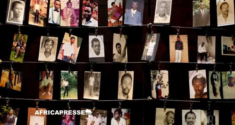 Les portraits de nombreuses victimes du génocide des Tutsis au Rwanda en 1994, exposés au Centre commémoratif de Kigali, le 5 avril 2019.