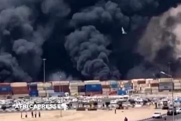 Iran : explosion meurtrière dans le port de Shahid Rajaï, 40 morts et plus de 1 000 blessés Iran : explosion meurtrière dans le port de Shahid Rajaï, 40 morts et plus de 1 000 blessés