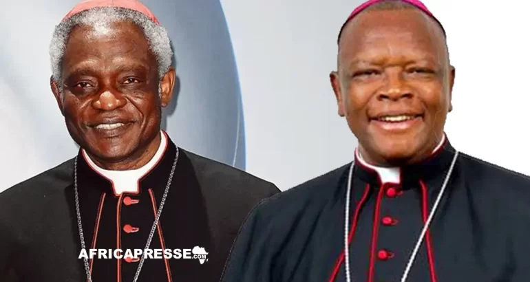 Le cardinal Peter Appiah Turkson et le cardinal Fridolin Ambongo