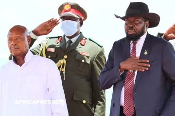 Crise au Soudan du Sud : la visite stratégique de Yoweri Museveni à Juba en pleine tourmente politique Crise au Soudan du Sud : la visite stratégique de Yoweri Museveni à Juba en pleine tourmente politique