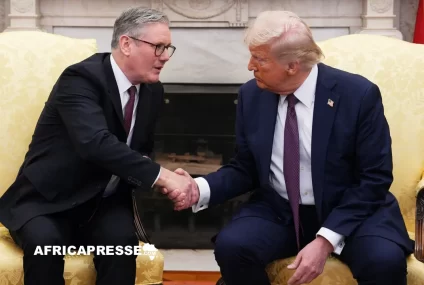 Droits de douane : Donald Trump et Keir Starmer signent un accord historique pour les échanges internationaux