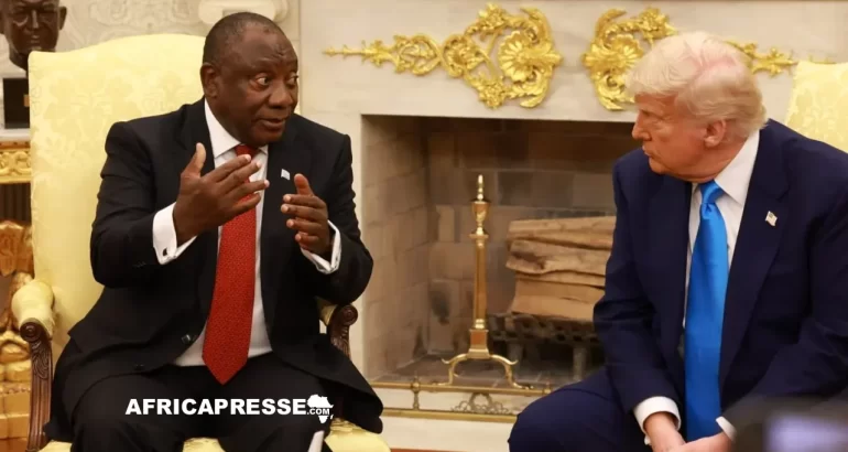Fake news à Washington : Trump met Ramaphosa face à des intox sur l’Afrique du Sud Fake news à Washington - Donald Trump met Cyril Ramaphosa face à des intox sur l’Afrique du Sud