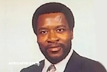 Canada : Un jeune homme accusé du meurtre prémédité de son père à Laval