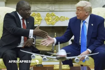 Maison Blanche : échanges vifs entre Donald Trump et Cyril Ramaphosa, le ton monte mais reste sous contrôle Maison Blanche : échanges vifs entre Donald Trump et Cyril Ramaphosa, le ton monte mais reste sous contrôle