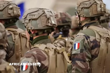 Des ex-militaires français reconvertis en mercenaires en Afrique : un embarras pour Paris Des ex-militaires français reconvertis en mercenaires en Afrique : un embarras pour Paris