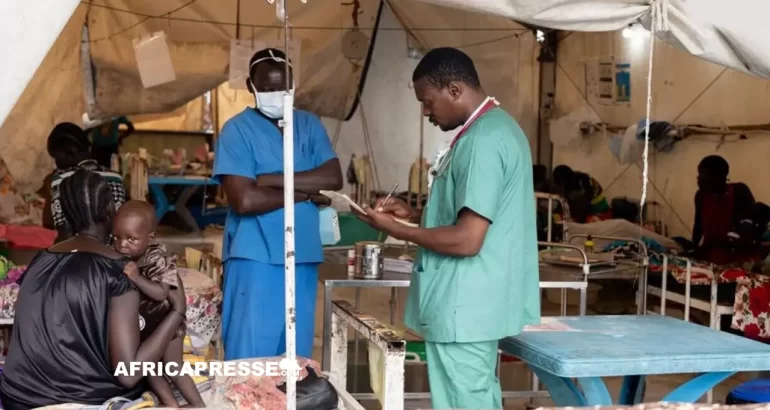 Soudan du Sud : un hôpital de Médecins Sans Frontières bombardé, 7 morts et des milliers de personnes privées de soins Un hôpital de Médecins sans frontières bombardé au Soudan du Sud