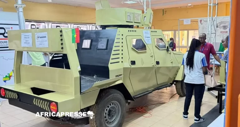 pick-up transformés en véhicules blindés légers par des ingénieurs burkinabè