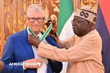 Bill Gates reçoit l’un des plus grands honneurs du Nigeria pour ses actions humanitaires Bill Gates reçoit l’un des plus grands honneurs du Nigeria pour ses actions humanitaires