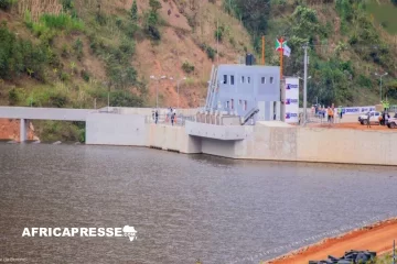 Le Burundi inaugure son plus grand barrage hydroélectrique situé sur le site de Jiji-Mulembwe Le Burundi inaugure son plus grand barrage hydroélectrique situé sur le site de Jiji-Mulembwe