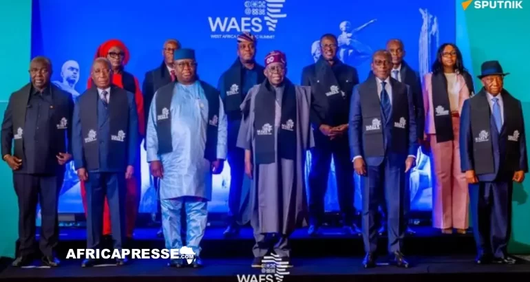 Le premier Sommet économique de l’Afrique de l’Ouest à Abuja : l’absence de l’AES révèle les failles de l’intégration ouest-africaine CEDEAO