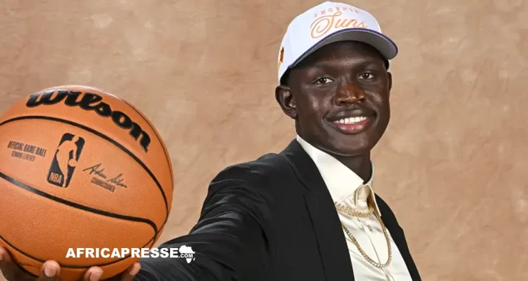 NBA : Khaman Maluach, le géant sud-soudanais de 18 ans propulsé chez les Suns de Phoenix Khaman Maluach