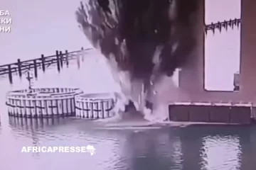 Guerre en Ukraine : Kiev revendique un sabotage majeur sur le pont reliant la Crimée à la Russie Guerre en Ukraine : Kiev revendique un sabotage majeur sur le pont reliant la Crimée à la Russie