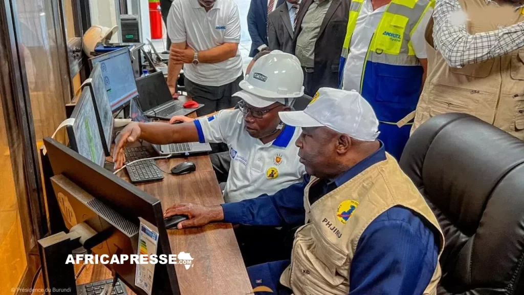 Le barrage hydroélectrique sur le site Jiji-Mulembwe a ete inauguré le 24 juin par le Président du Burundi, Évariste Ndayishimiye
