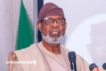 Nigeria : 400 millions de dollars pour une méga-usine de terres rares, mais peu de garanties Nigeria : 400 millions de dollars pour une méga-usine de terres rares, mais peu de garanties