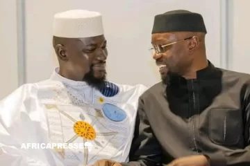 Ousmane Sonko en visite officielle en Guinée : un pas de plus vers une diplomatie de voisinage assumée Ousmane Sonko en visite officielle en Guinée : un pas de plus vers une diplomatie de voisinage assumée
