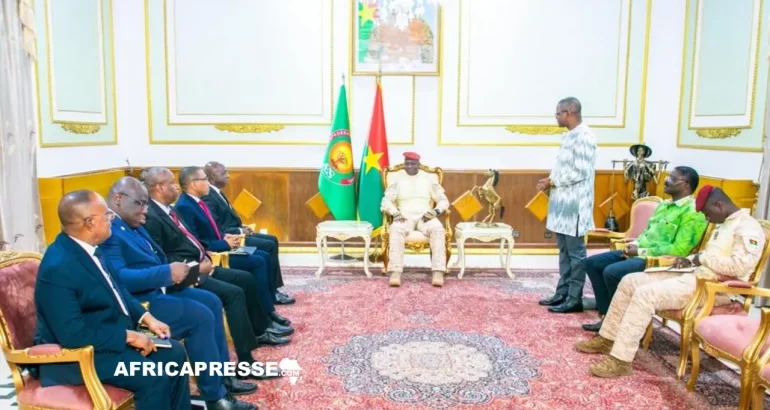 Un Envoyé spécial du président de l’UA à Ouagadougou.