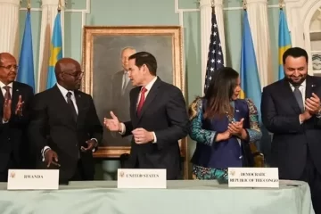 Un accord de paix signé entre la RDC et le Rwanda, salué par l’Union africaine Un accord de paix signé entre la RDC et le Rwanda, salué par l’Union africaine