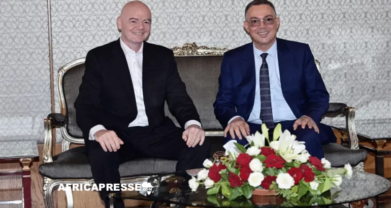 La FIFA reconnaît l’influence croissante du Maroc dans le football mondial Gianni Infantino reconnaît l'influence croissante du Maroc dans le football mondial
