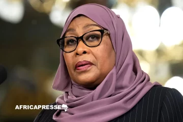 la présidente tanzanienne Samia Suluhu Hassan plaide pour une Afrique autonome lors du cinquantenaire comorien la présidente tanzanienne Samia Suluhu Hassan plaide pour une Afrique autonome lors du cinquantenaire comorien