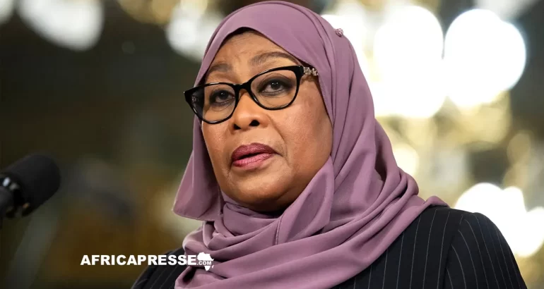 la présidente tanzanienne Samia Suluhu Hassan plaide pour une Afrique autonome lors du cinquantenaire comorien la présidente tanzanienne Samia Suluhu Hassan