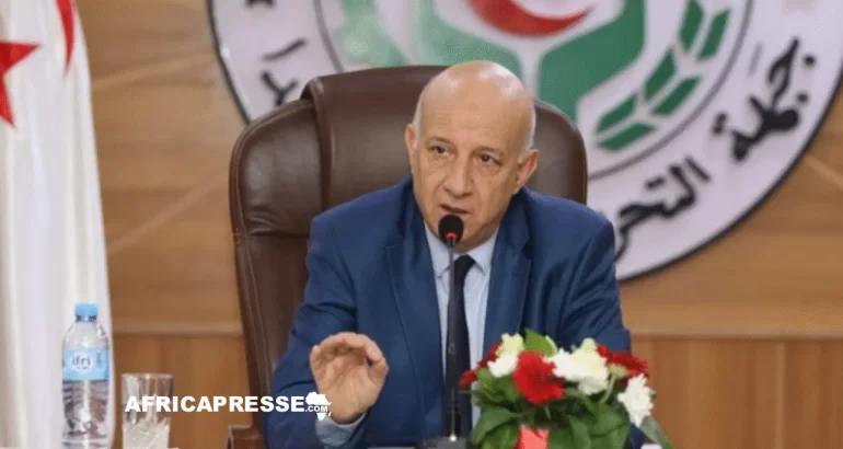 Algérie : le FLN tente de relancer sa machine électorale Algérie : le FLN tente de relancer sa machine électorale