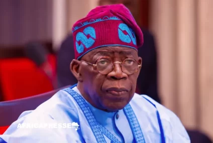 Insécurité au Nigéria : Tinubu ordonne une riposte urgente après l’enlèvement d’écolières et la mort d’un général Insécurité au Nigéria : Tinubu ordonne une riposte urgente après l’enlèvement d’écolières et la mort d’un général