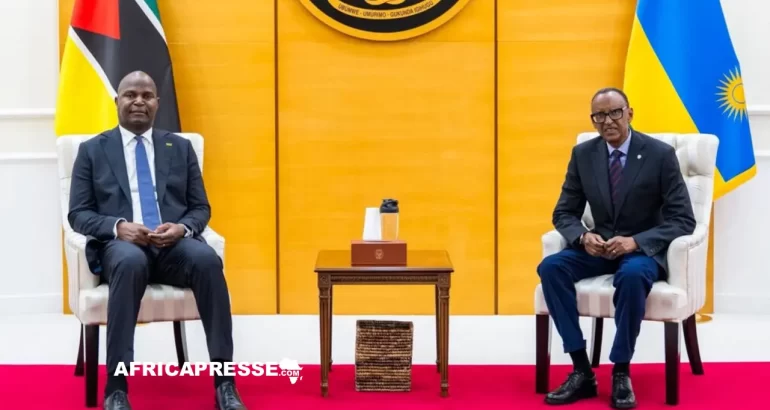 Visite de Daniel Chapo au Rwanda sur fond d’insécurité persistante au nord du Mozambique Visite de Daniel Chapo au Rwanda sur fond d’insécurité persistante au nord du Mozambique