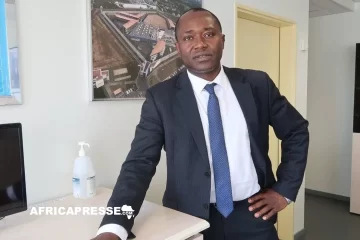 Dieudonné Mbeleg : Quand la diaspora africaine brise les plafonds de verre dans l’administration pénitentiaire française Dieudonné Mbeleg : Quand la diaspora africaine brise les plafonds de verre dans l’administration pénitentiaire française