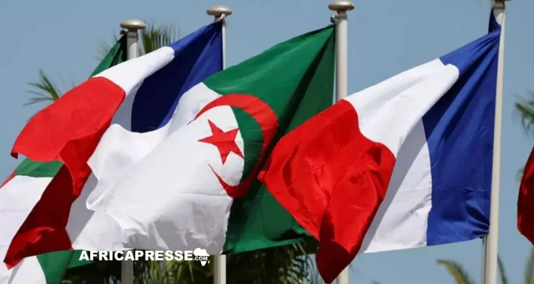 Alger accuse Paris de « chantage » après la réduction des visas Alger accuse Paris de « chantage » après la réduction des visas