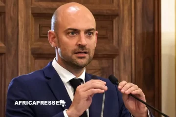 Mali : Paris exige la libération de son ressortissant accusé de complot contre l’État Mali : Paris exige la libération de son ressortissant accusé de complot contre l’État