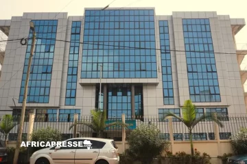 Cameroun : ELECAM ouvre la vérification des listes avant la présidentielle d’octobre Cameroun : ELECAM ouvre la vérification des listes avant la présidentielle d’octobre