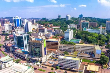 Sous pression, l’Ouganda ouvre sa porte aux migrants rejetés par les États-Unis Sous pression, l’Ouganda ouvre sa porte aux migrants rejetés par les États-Unis
