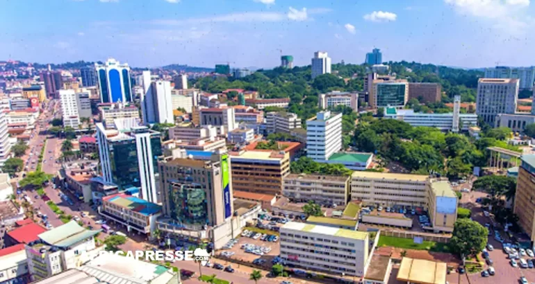 Sous pression, l’Ouganda ouvre sa porte aux migrants rejetés par les États-Unis Une vue de Kampala en Ouganda