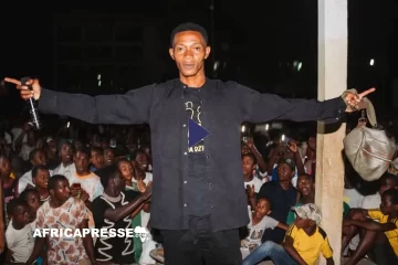 Comores: le rappeur Titi le Fourbe condamné à un mois de prison avec sursis Comores: le rappeur Titi le Fourbe condamné à un mois de prison avec sursis