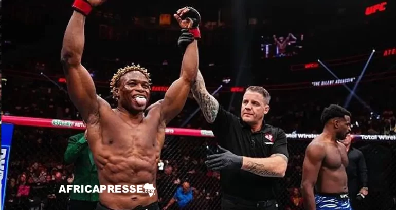 Le Camerounais Gautier Ateba terrasse Tre’ston Vines en moins de deux minutes à l’UFC Le Camerounais Gautier Ateba terrasse Tre’ston Vines en moins de deux minutes à l’UFC
