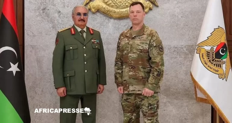 Le maréchal Khalifa Haftar a rencontré le commandant d’Africom, le lieutenant-général Dagvin Anderson