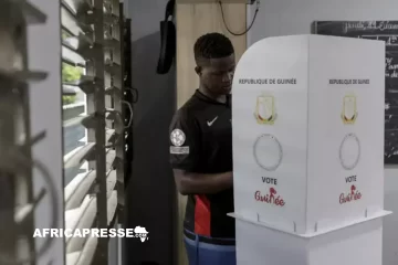 Transition en Guinée : le général Doumbouya soumet son bilan au verdict des urnes