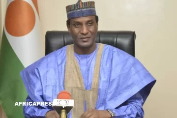 Niger : le Premier ministre Ali Mahamane Lamine Zeine n’est plus ministre des Finances, remaniement au sommet de l’exécutif