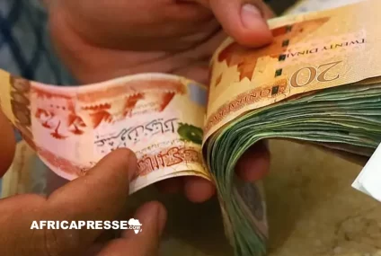 Libye : la Banque centrale dévalue le dinar face à la crise politique et à la chute des revenus pétroliers