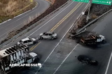 Mexique : Après l’élimination du narcotrafiquant El Mencho, le cartel de Jalisco défie l’État mexicain par une offensive meurtrière