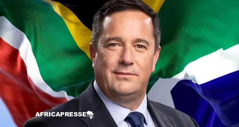 John Steenhuisen dirige la DA depuis 2019