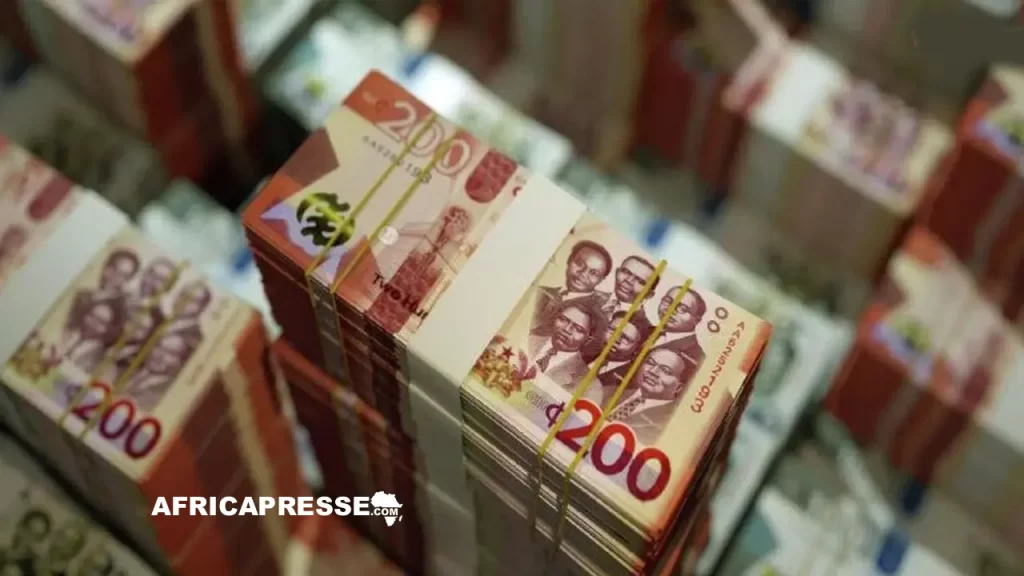 Le cedi l'argent du ghana