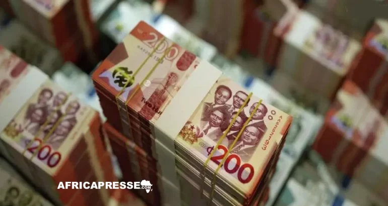 Le cedi l'argent du ghana