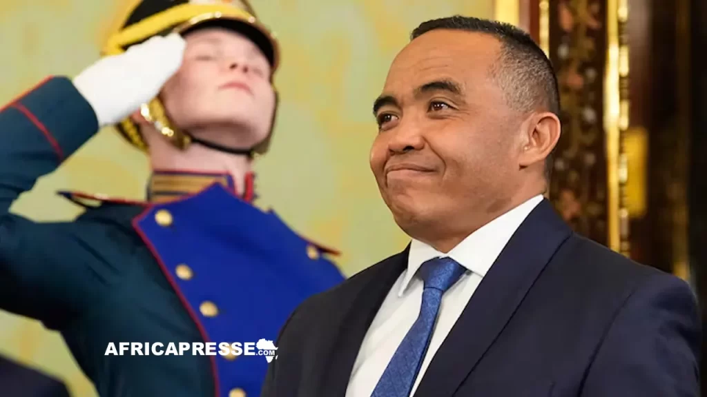 Le colonel Michaël Randrianirina