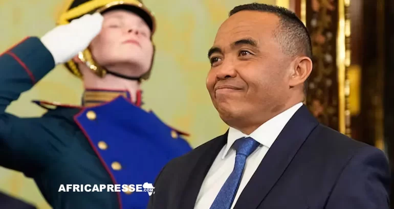 Madagascar : en déplacement à Paris, Randrianirina consolide sa diplomatie d’équilibre entre partenaires stratégiques